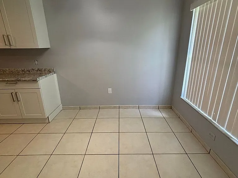 12804 Gettysburg Cir — Photo 10