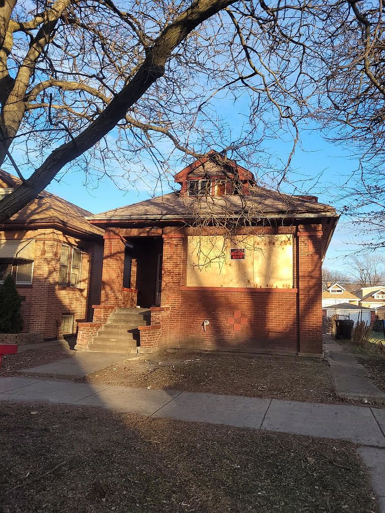 8539 S Carpenter St, Chicago, IL 60620 | Zillow