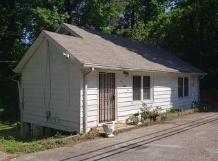 1086 S Hairston Rd, Stone Mountain, GA 30088