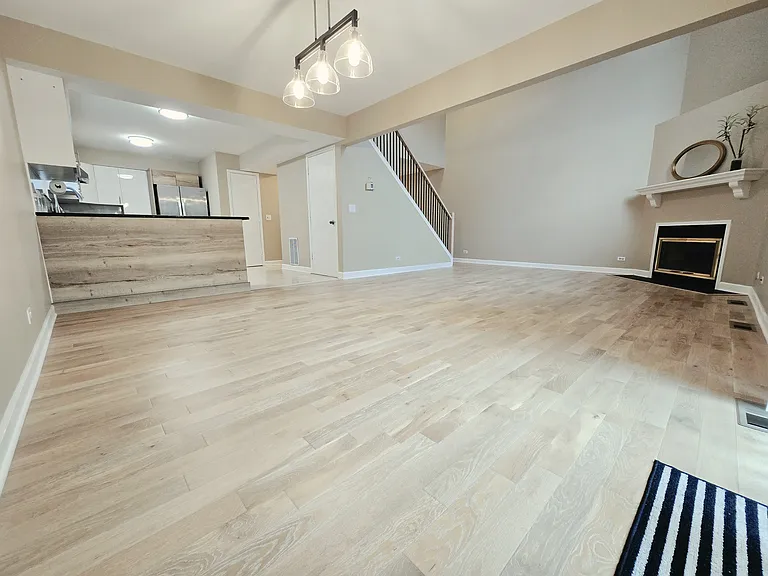 126 Hampton Ave — Photo 9