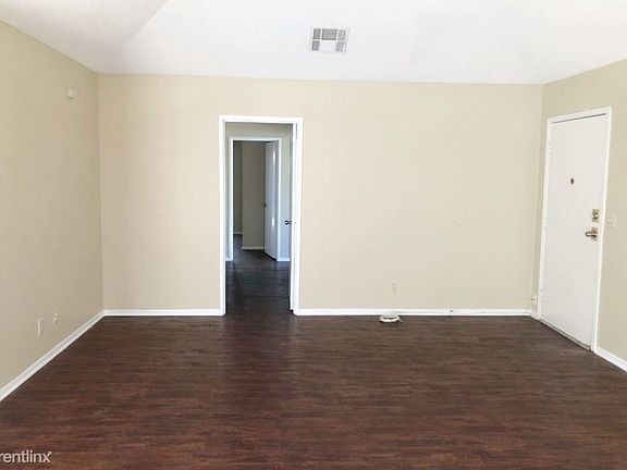 70610039_6610 Bubbling Brook Drive Unit A_Las Vegas_NV_2018-