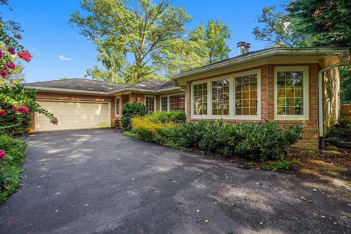 7115 Churchill Rd, Mclean, VA 22101 Zillow