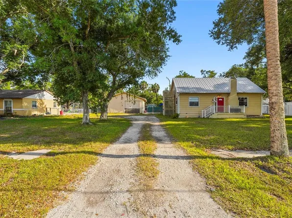 219 39th St E, Palmetto, FL 34221