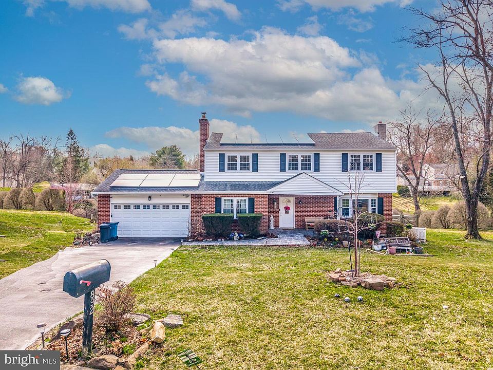 1st image of 892 Bob O Link Ln