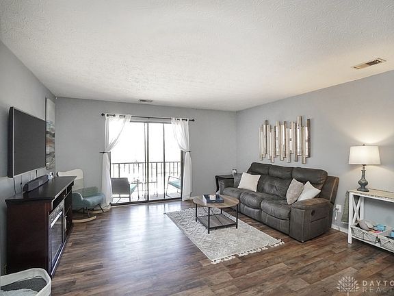 5th image of 7246 Creekview Dr APT 8