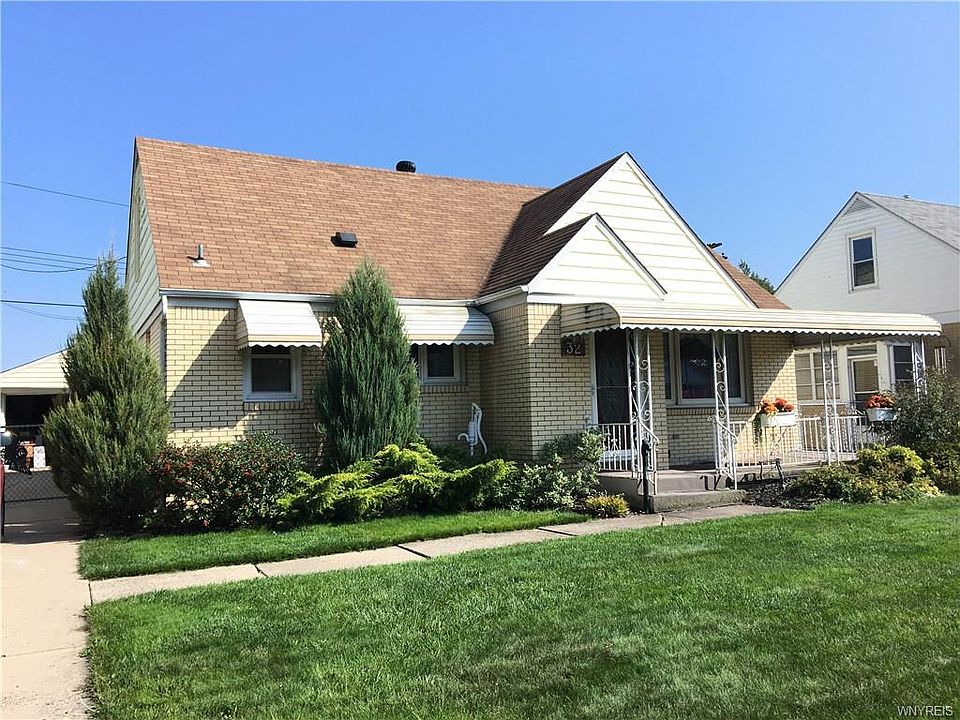 1st image of 32 Bernice Dr