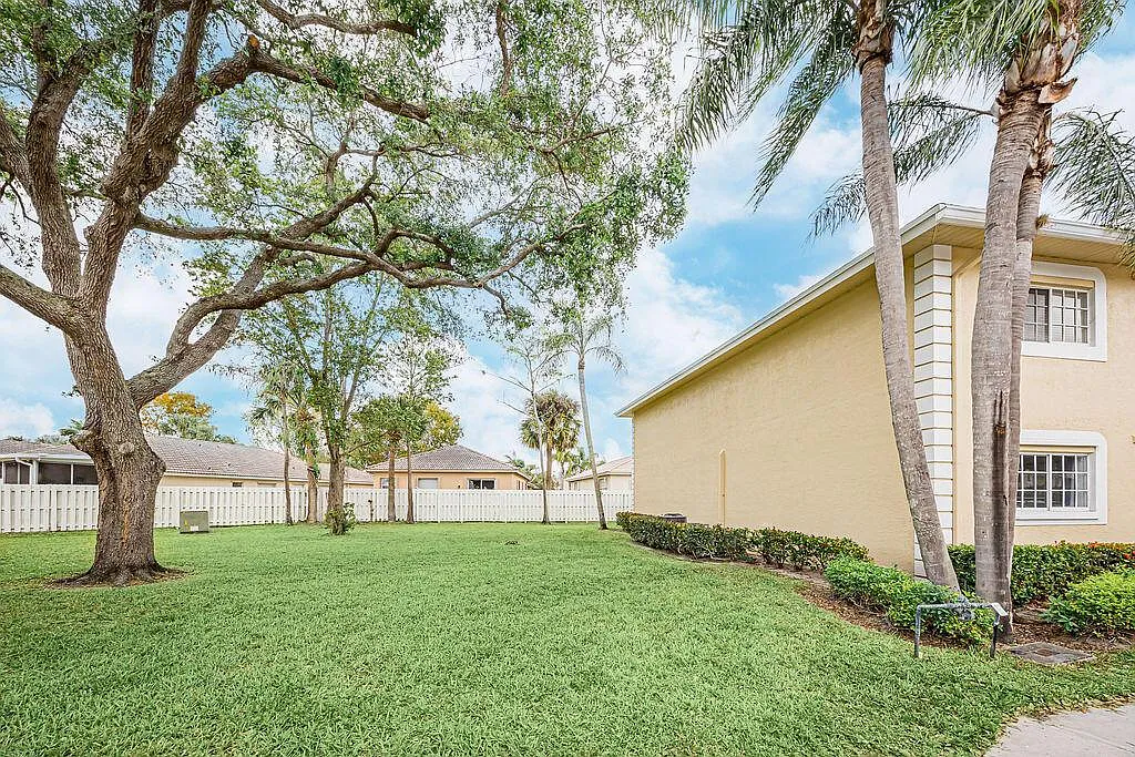 1501 Palm Beach Trace Drive - 1 — Photo 4
