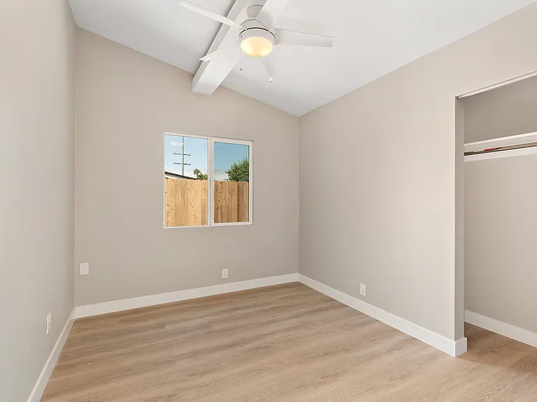 4020 Fond Du Lac Ave — Photo 12