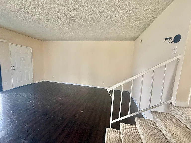 3129 Kenland Dr — Photo 3