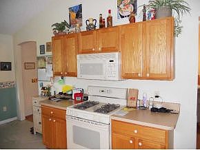 5th image of 1121 Oak Forest Dr
