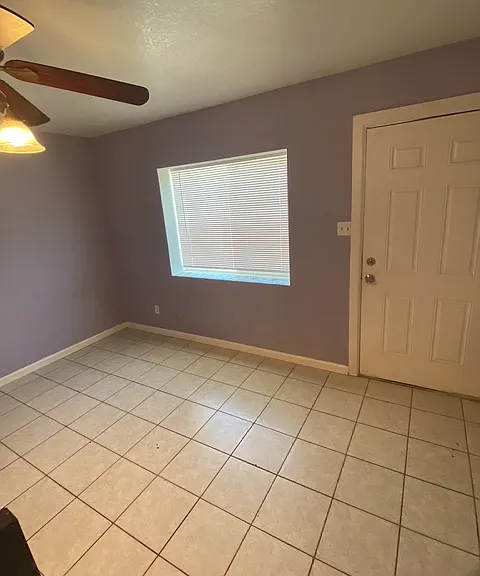 1750 E Oak St #1 — Photo 3