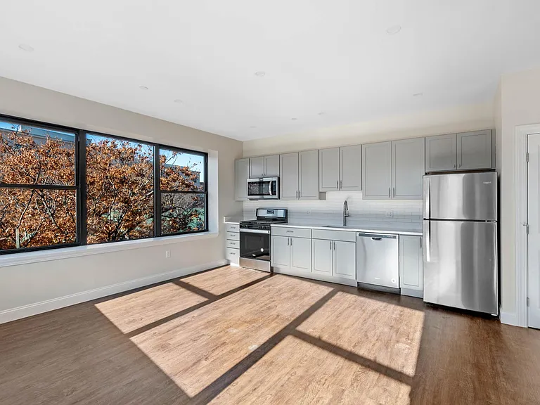 18 New Derby St #205 — Photo 9