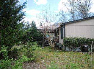 290 No Name Rd, Franklin, NC 28734