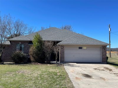 127 Port O Call Ct, Runaway Bay, TX, 76426