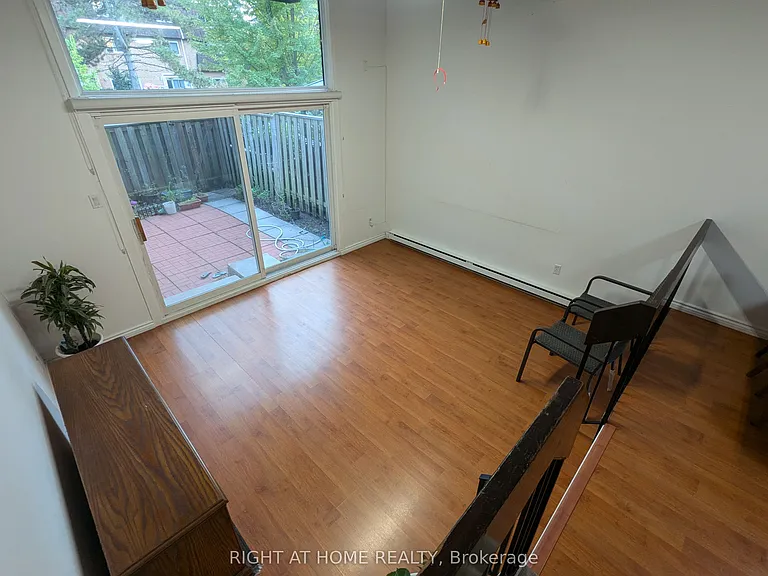 20 Hainford St #2 — Photo 10