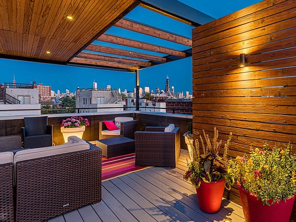 5th image of 863 N Hermitage Ave #3