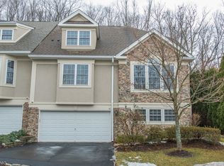 95 Henning Ter, Denville, NJ 07834