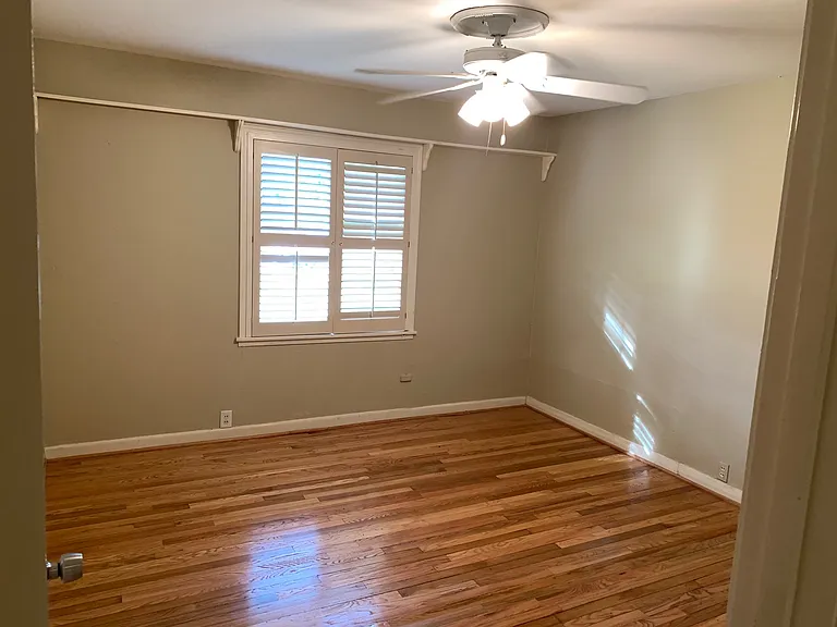 324 Pasadena Pl — Photo 14