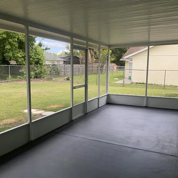 305 Chiquita Ct — Photo 23