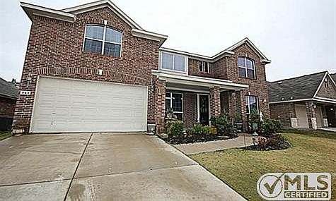 4th image of 843 Evergreen Ln