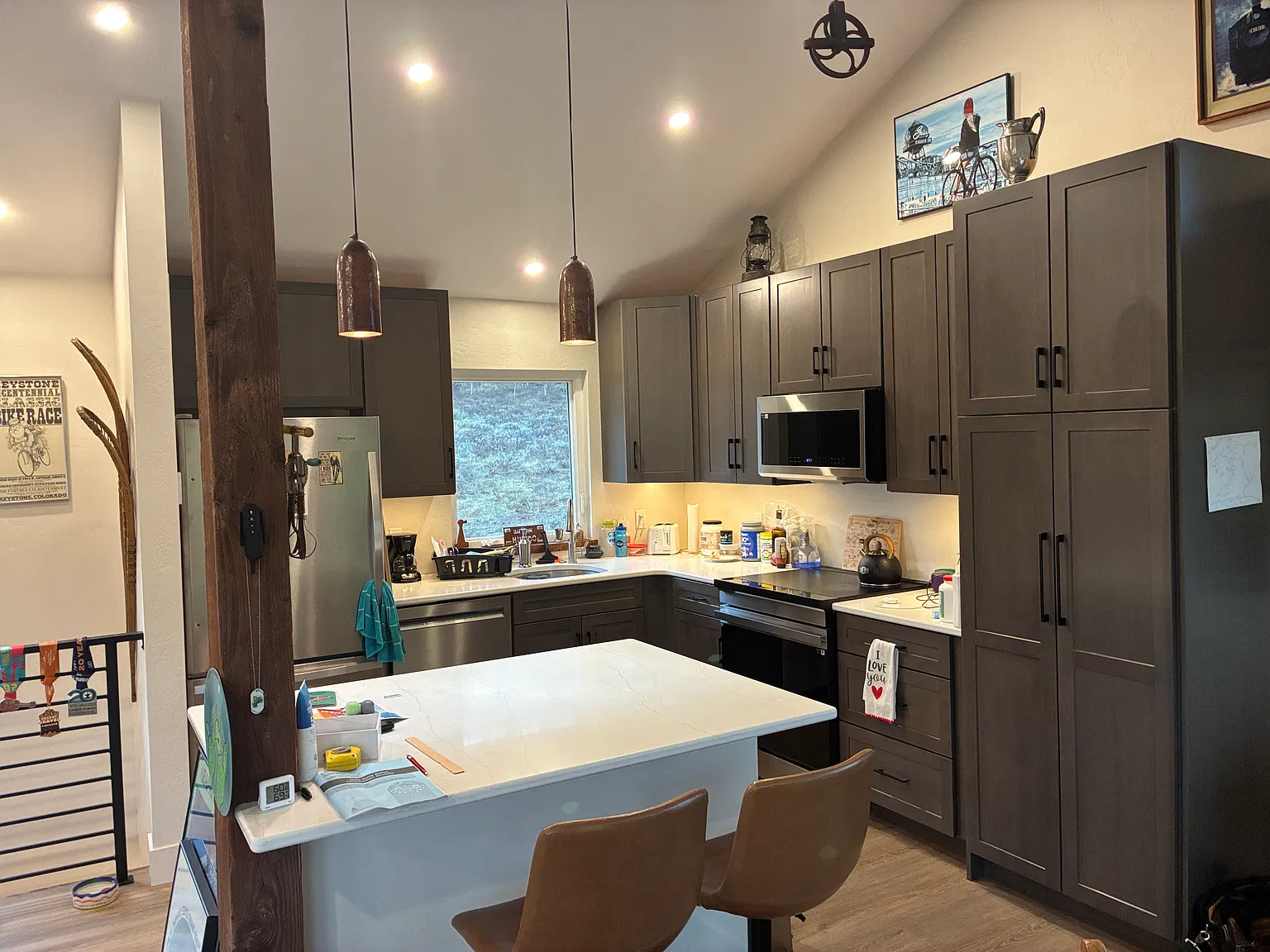 3 bed, 1630 sqft, $5,200 — Photo 4