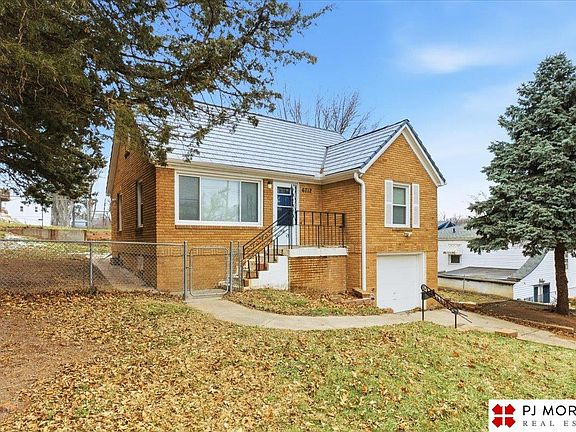 3rd image of 6712 Blondo St