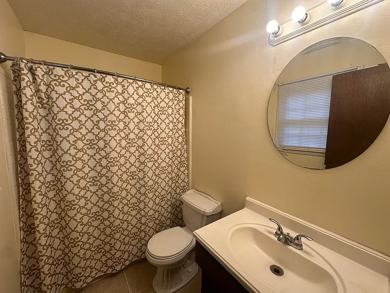 6235 Cane Creek Cir — Photo 23