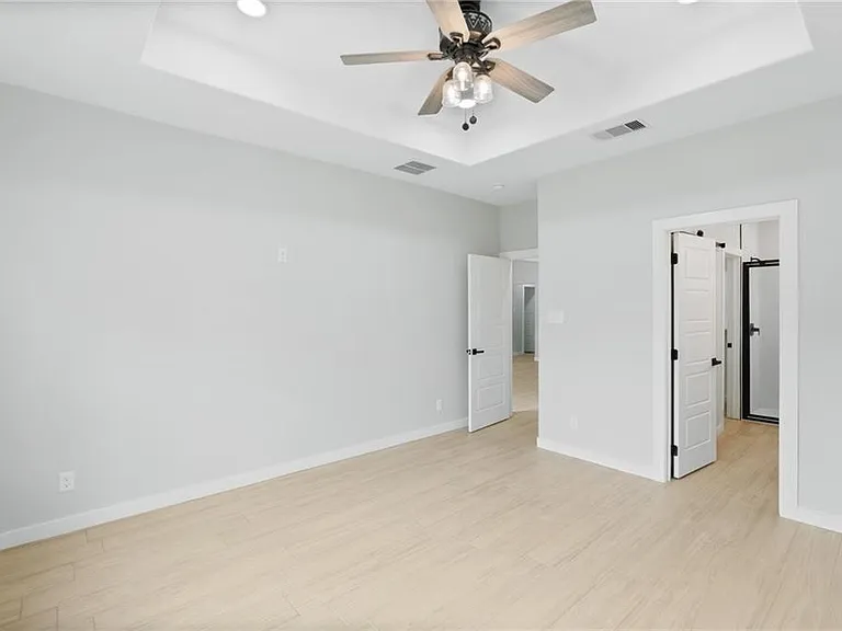 3618 Rebecca Dr — Photo 5
