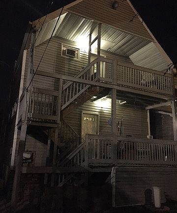 5th image of 6510 S Winchester Ave