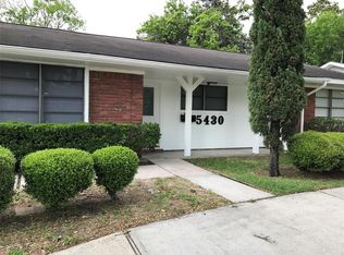 5430 Beechnut St, Houston, TX 77096