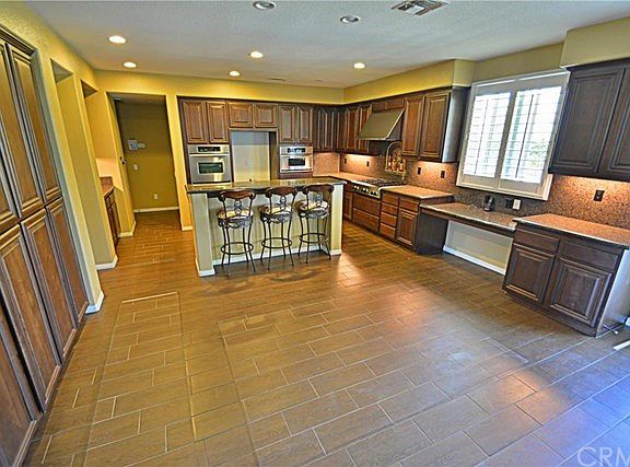 4th image of 27955 Watermark Dr