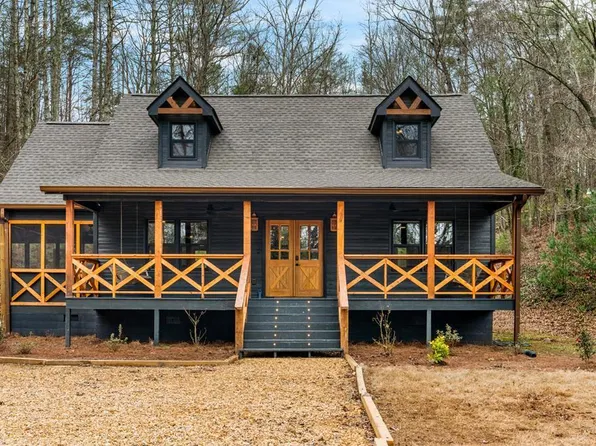 300 Cameron Dr, Ellijay, GA 30540