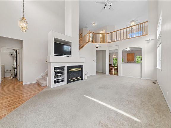 3rd image of 31306 Kline Cir #0