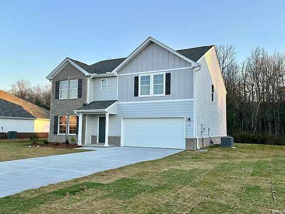 3rd image of 427 Cannon Point Dr