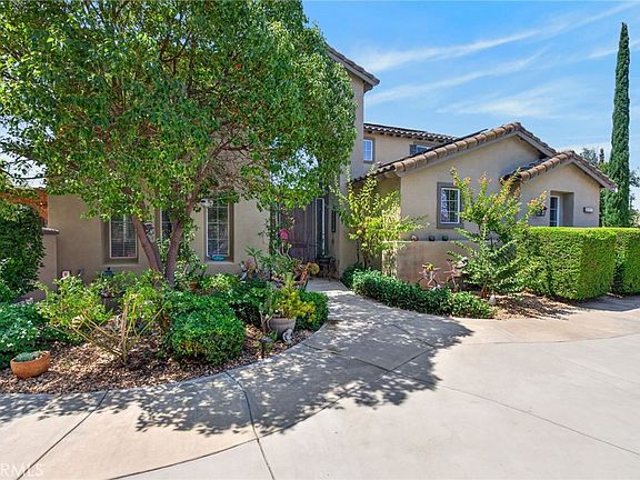 4th image of 18397 Swallowtail Ln