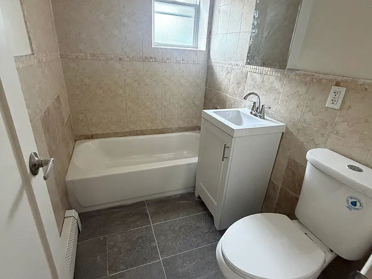 140 71st St #5A — Photo 3