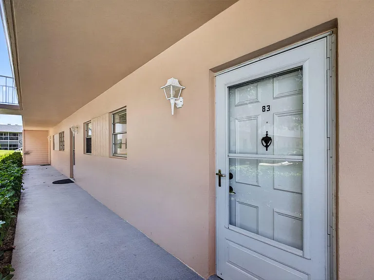 18081 SE Country Club Dr #9-83 — Photo 12