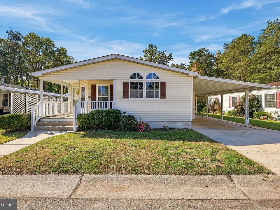 1st image of 404 Virginia Pl