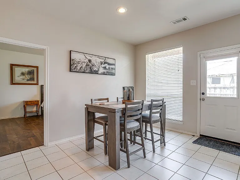 9712 Minton Dr — Photo 11