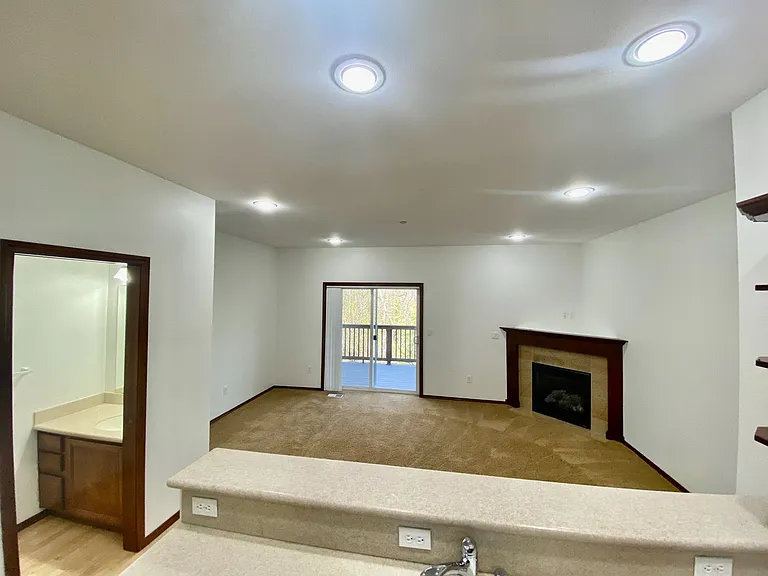 21345 11th Dr SE — Photo 3