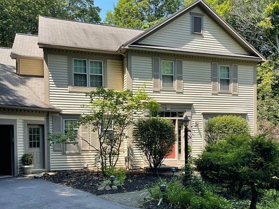 4th image of 68 Valley Brook Dr