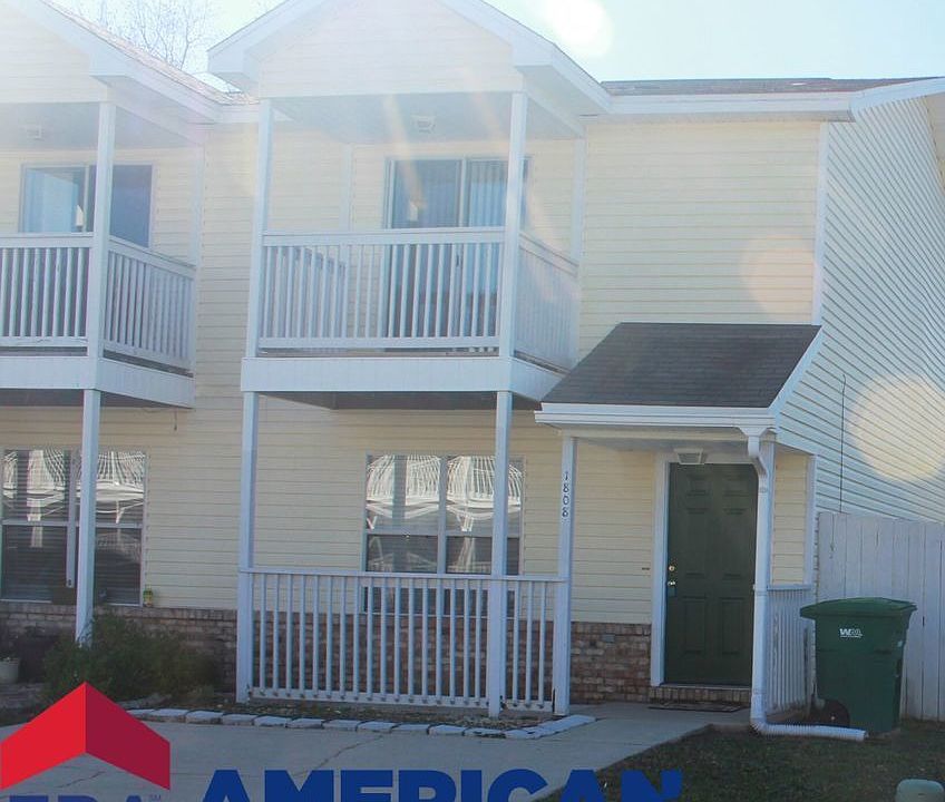 1st image of 1808 Pointed Leaf Ln