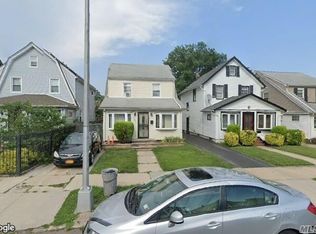 9411 Vanderveer St, Queens Village, NY 11428