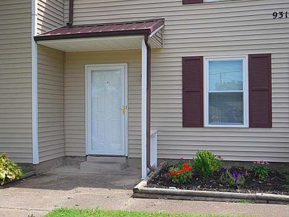 4th image of 931 Kingsbury Dr APT B