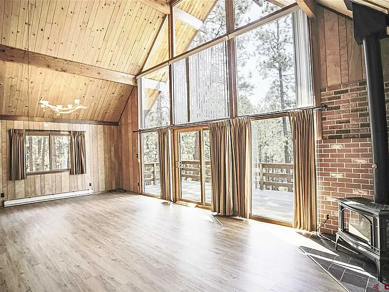198 Antelope Dr — Photo 4
