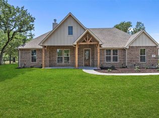470 Old Towne Rd, Paradise, TX 76073
