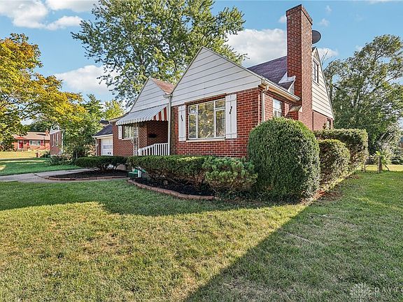 2nd image of 4616 Channing Ln