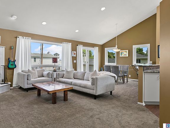 5th image of 1216 Surfside Ct