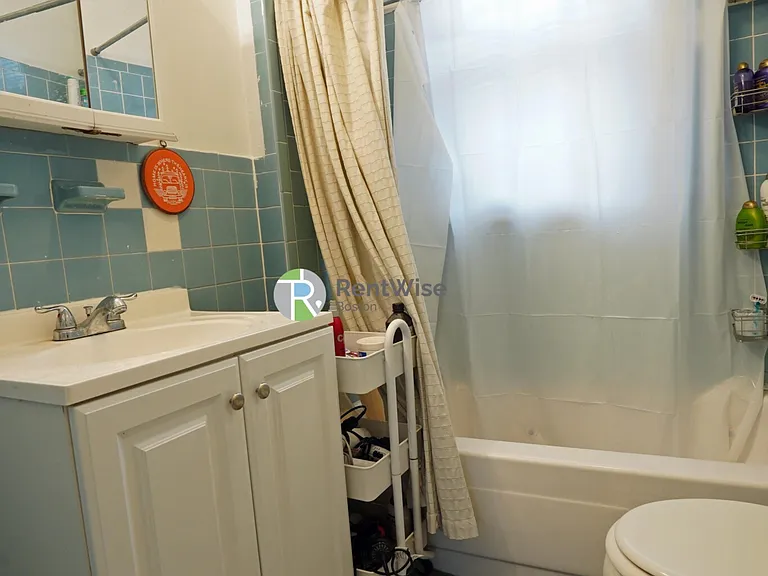 74 Gardner St #D6 — Photo 19