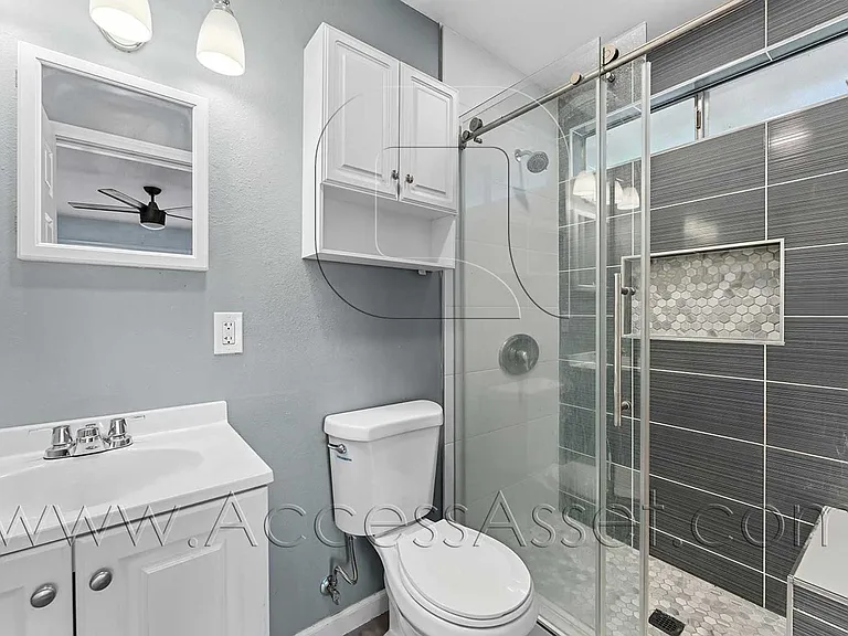 (*) Davis 402 — Photo 15